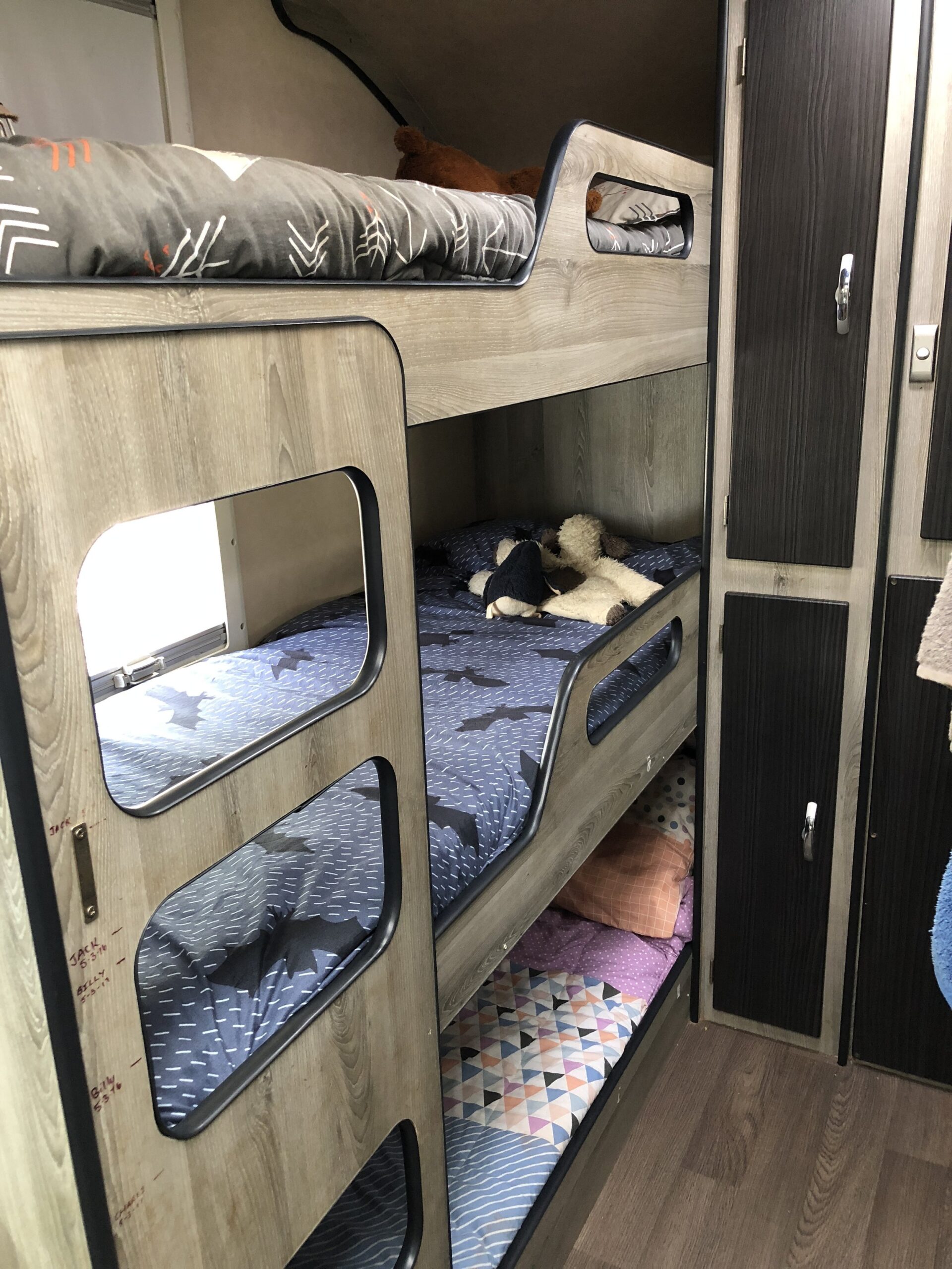 BUNK BEDS KEEPING A BABY TODDLER CONTAINED Trip In A Van