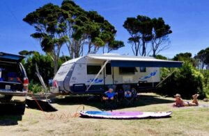 travelling tasmania with a caravan